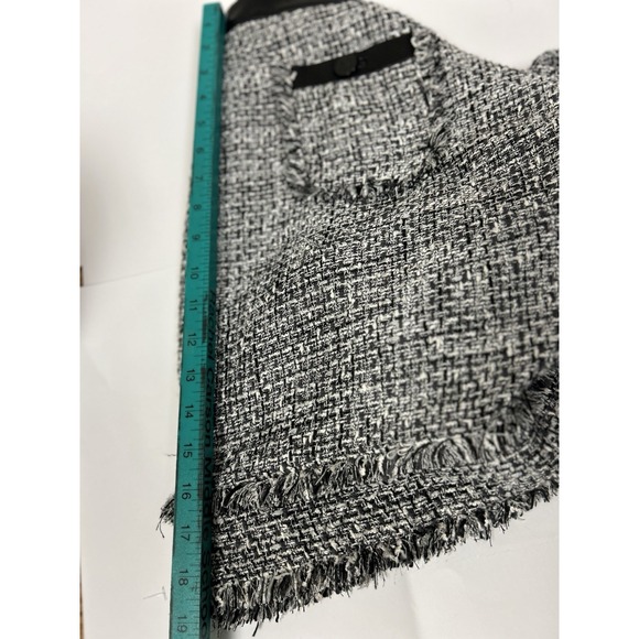 Karl Lagerfeld Paris Black & White Tweed Faux Leather skirt Size 8.  Preppy - Picture 13 of 13